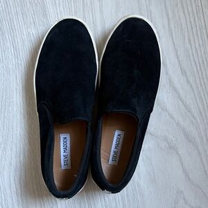 Steve Madden Women’s Slip-on Sneaker